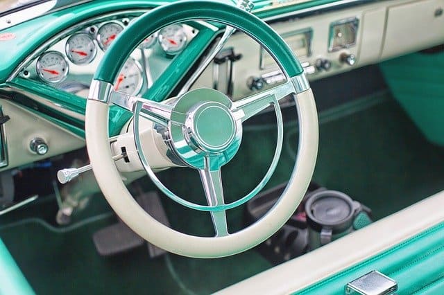 Classic car steering wheel