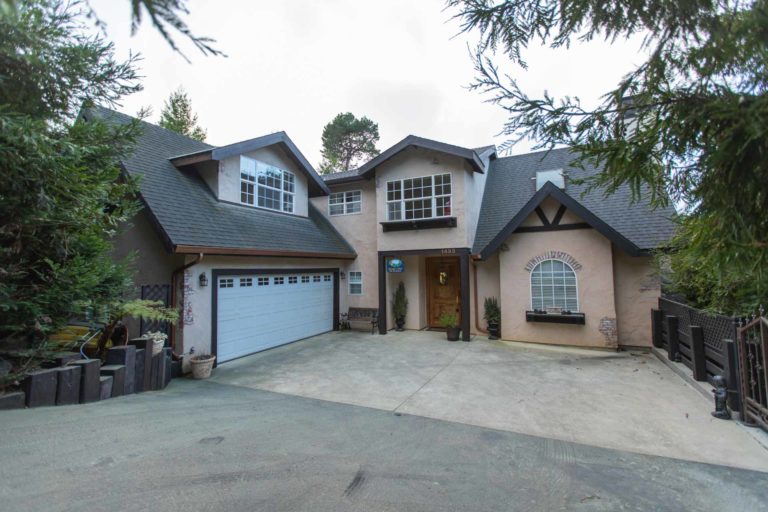 1493 Burton, Cambria, CA