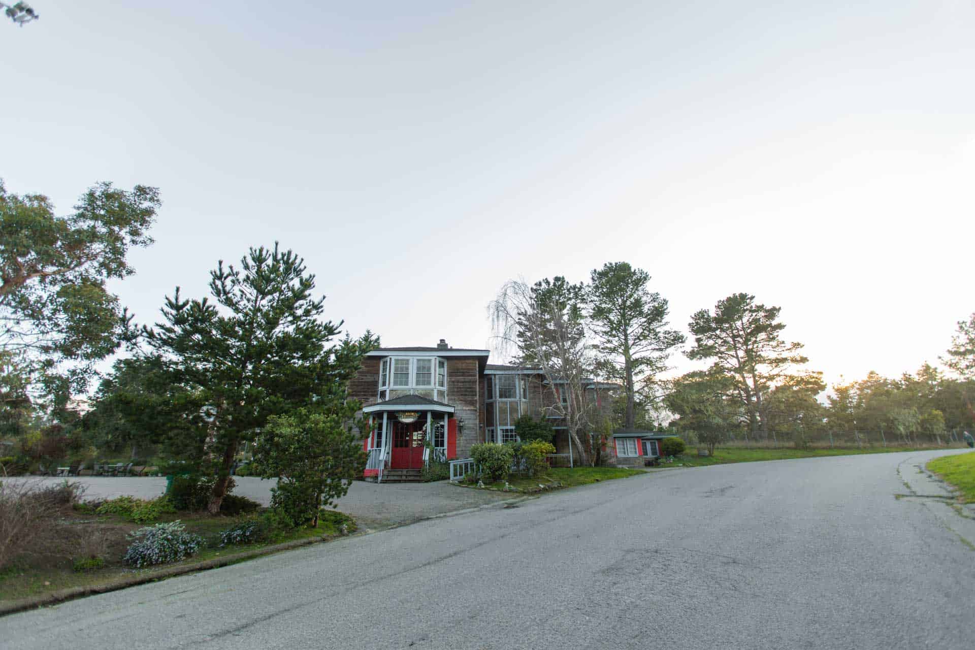 2555 MacLeod, Cambria, CA