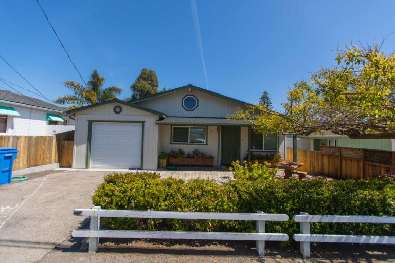 74 10th Street, Cayucos, CA