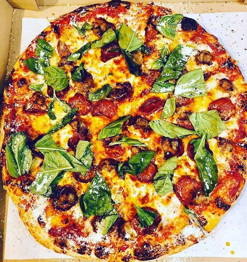 Del's Pizzeria