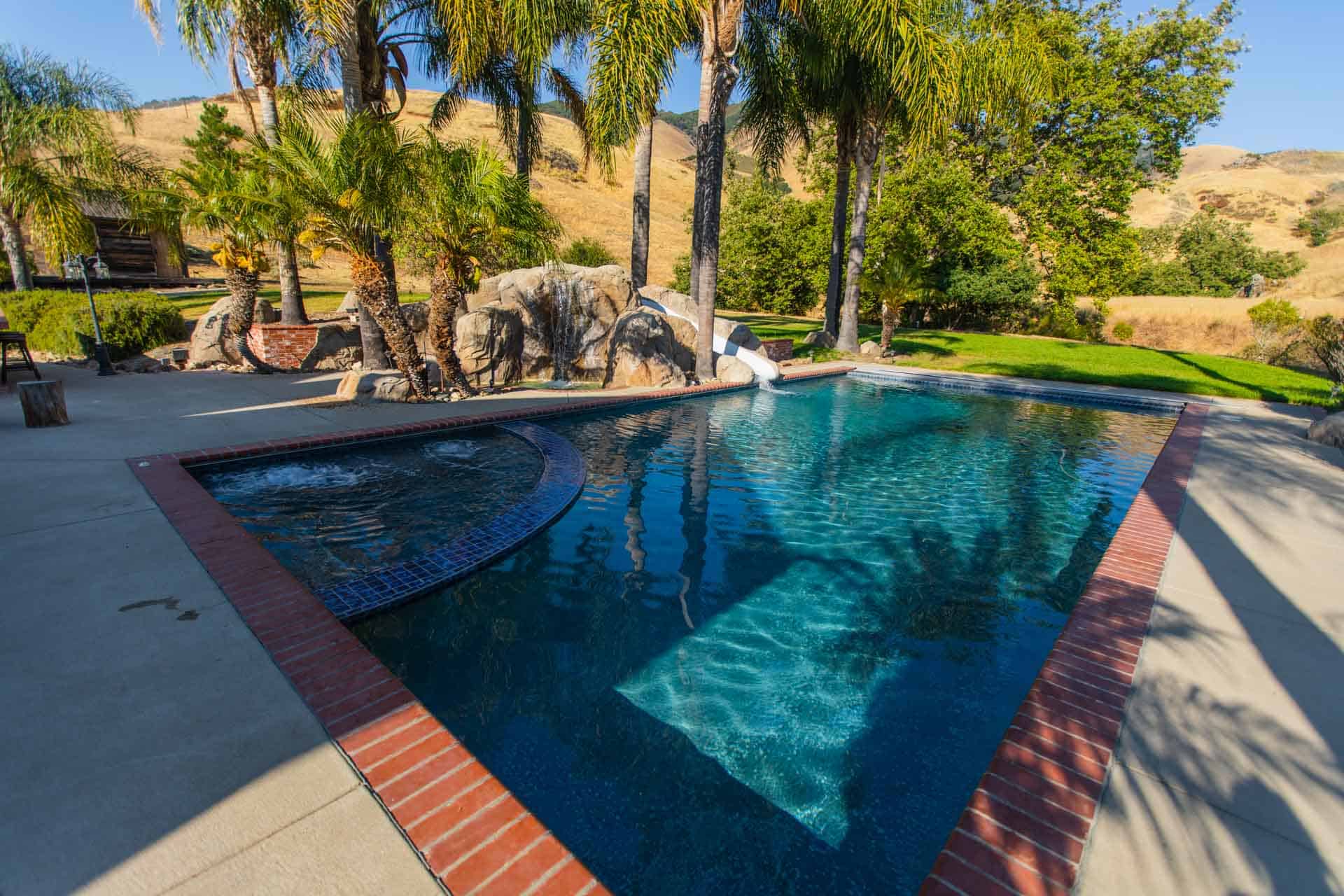525 El Camino Real, San Luis Obispo
