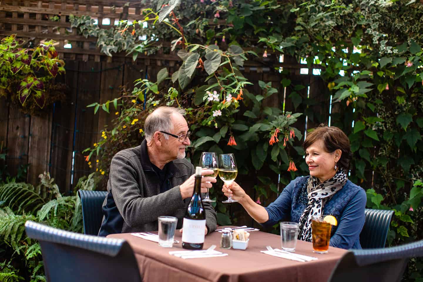 Robin's Dining Cambria