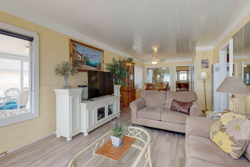 1402 Strand Way, Oceano