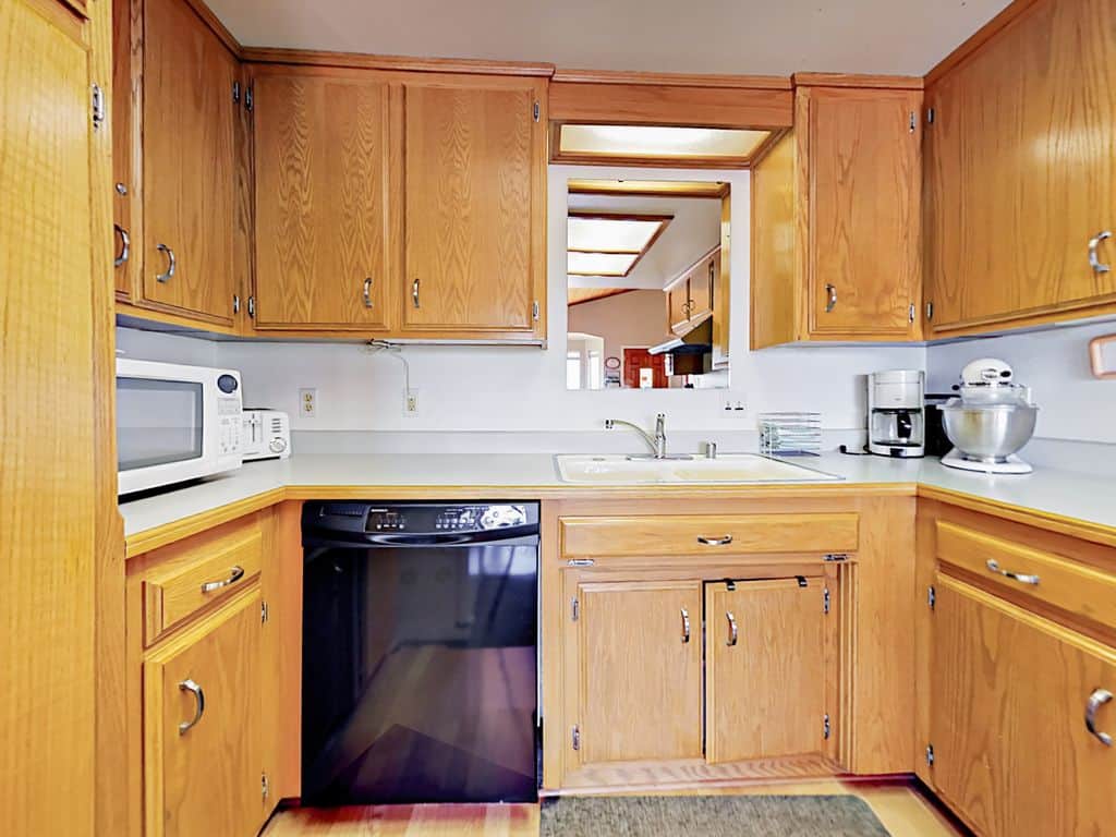 1773 Spencer, Cambria