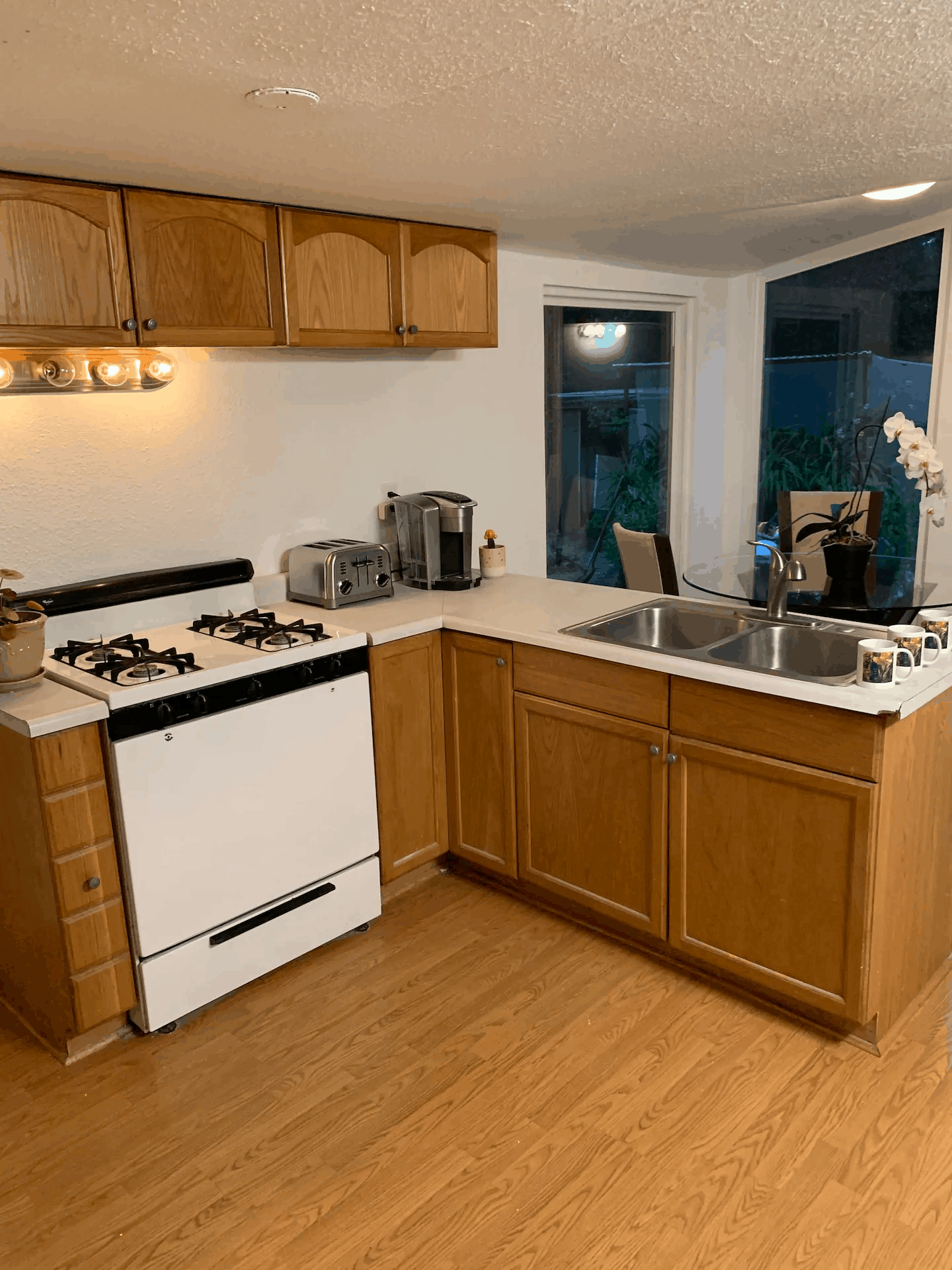 407 Victory, Arroyo Grande