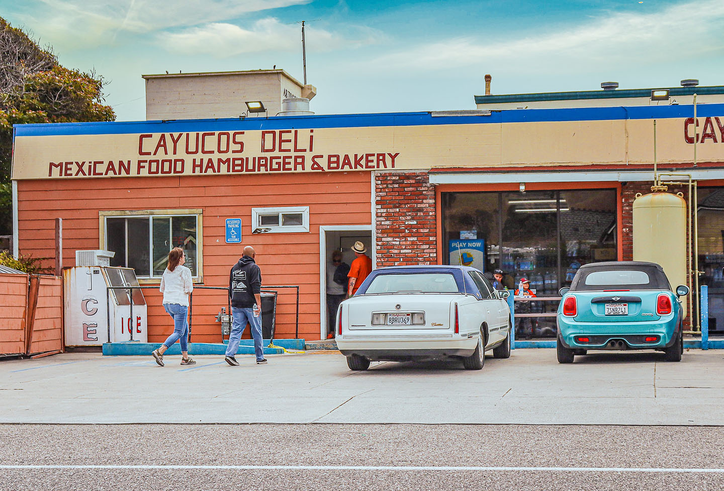 Cayucos Deli