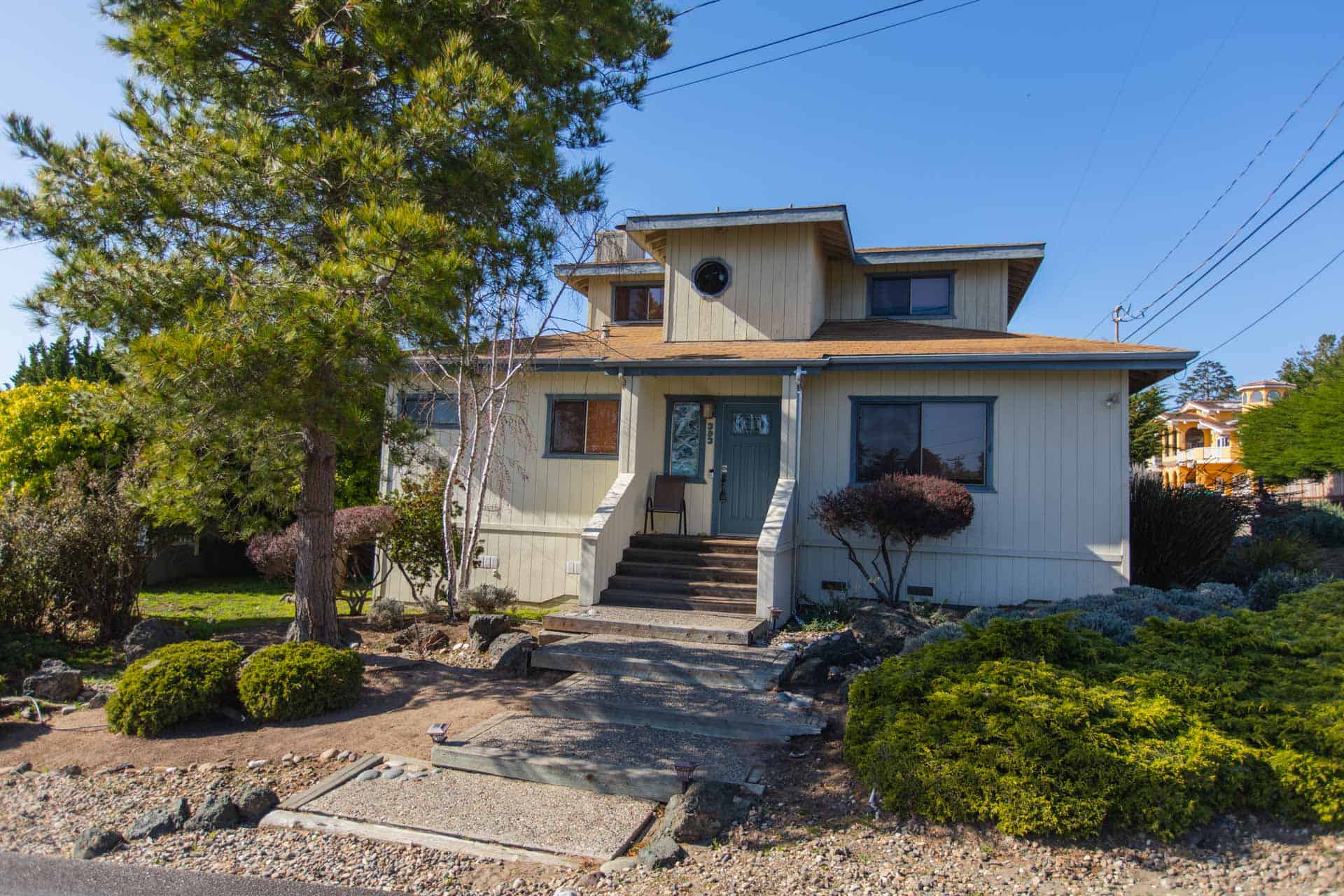 393 Harvey, Cambria