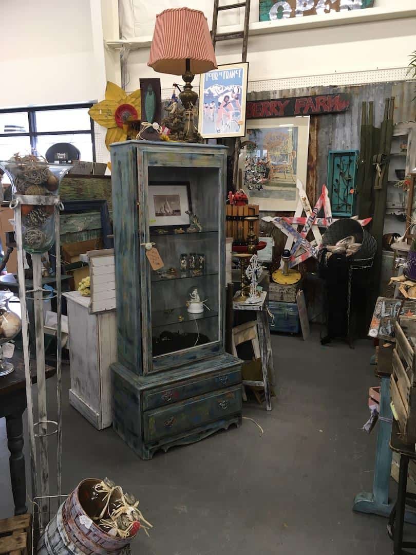 Hwy 41 Emporium