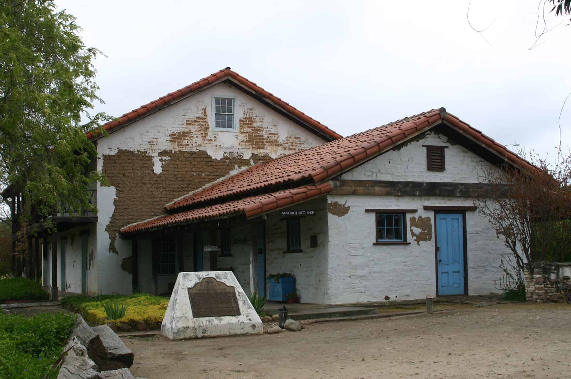 Rios Caledonia Adobe