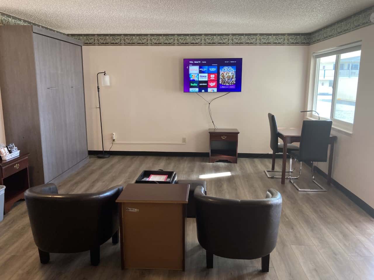 Coast Riders Inn