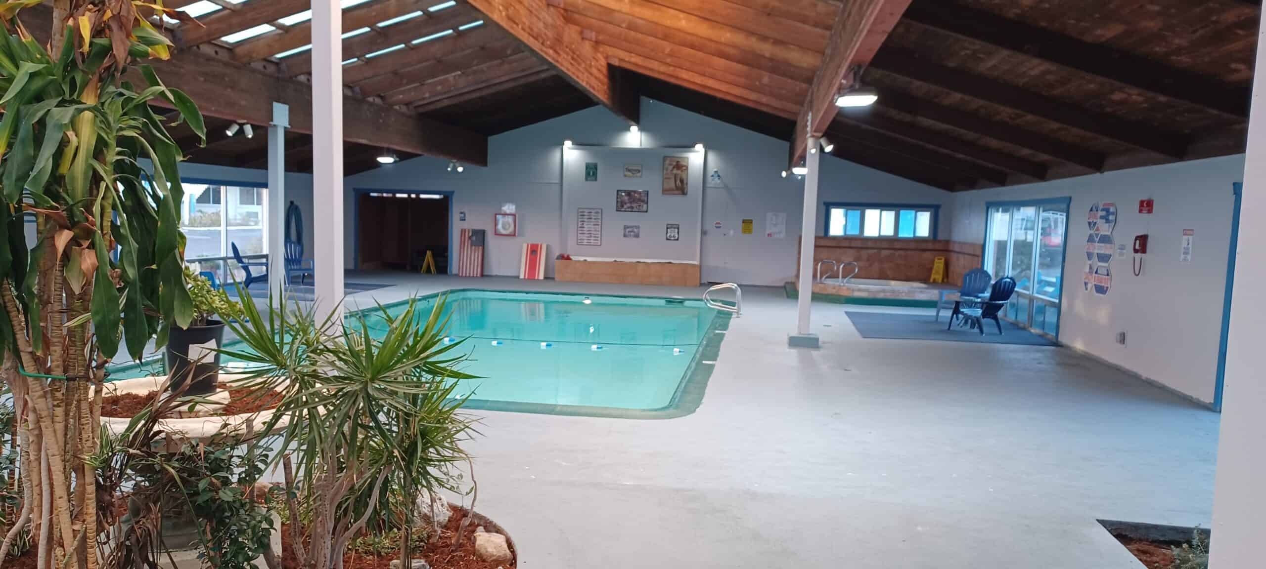 Coast Riders Inn pool