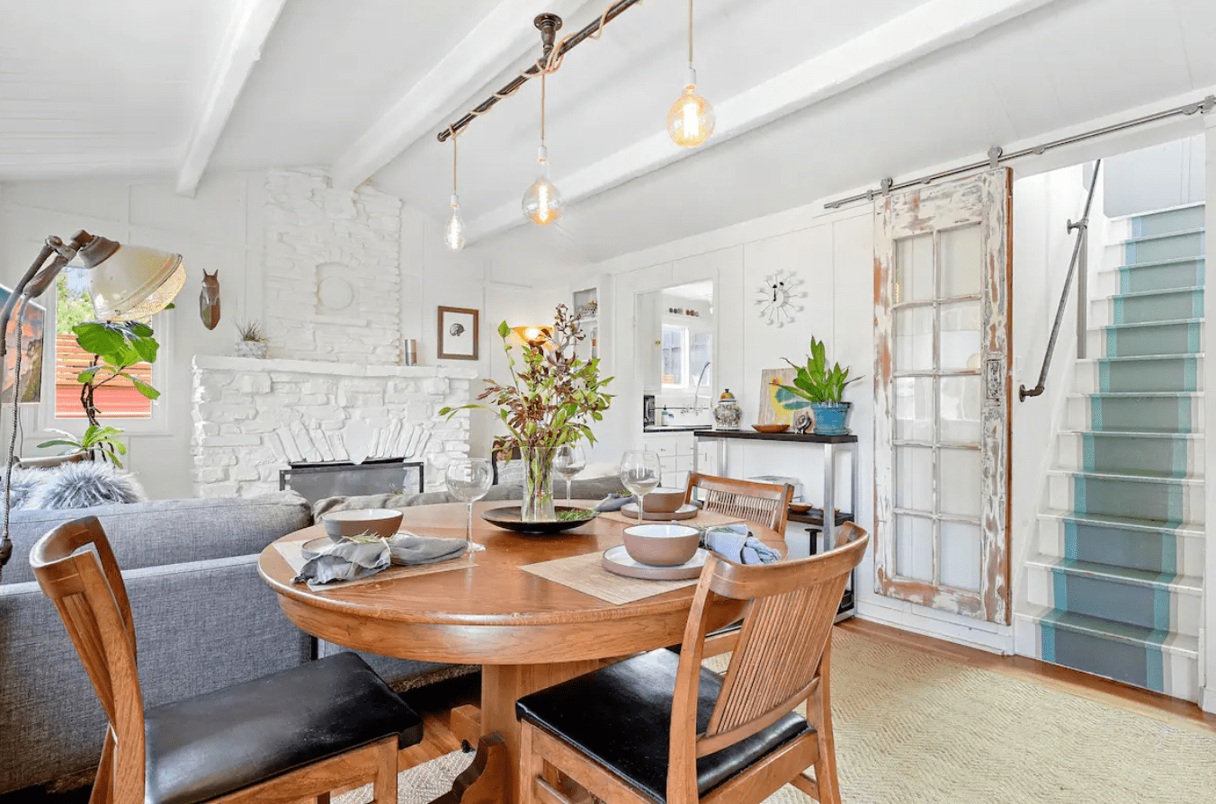 Bessie's Cabin by the Sea